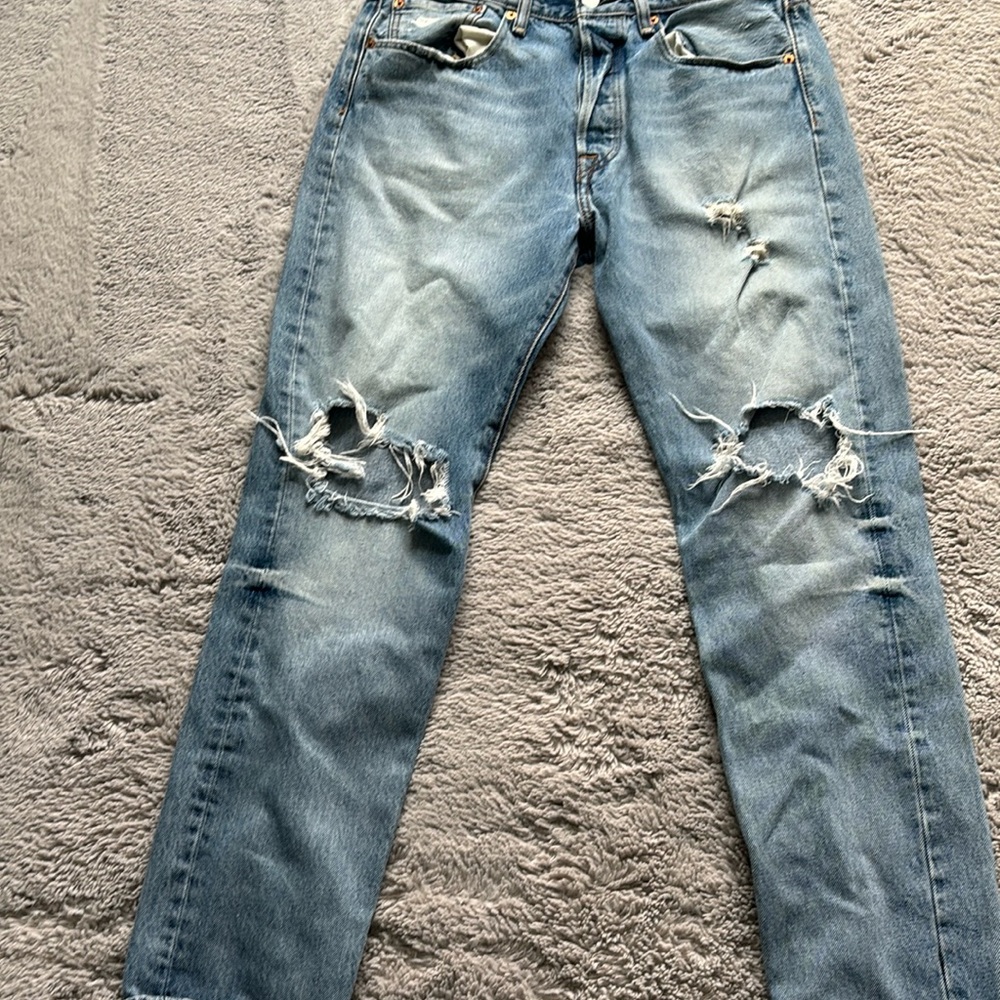 Distressed Levi Jeans